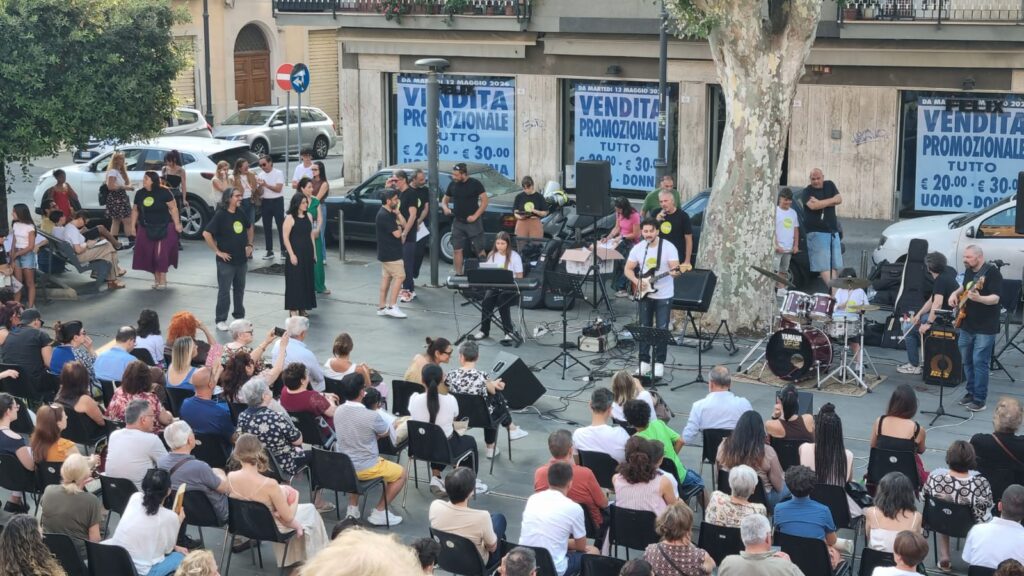 festa musica mediterranea piazza orange