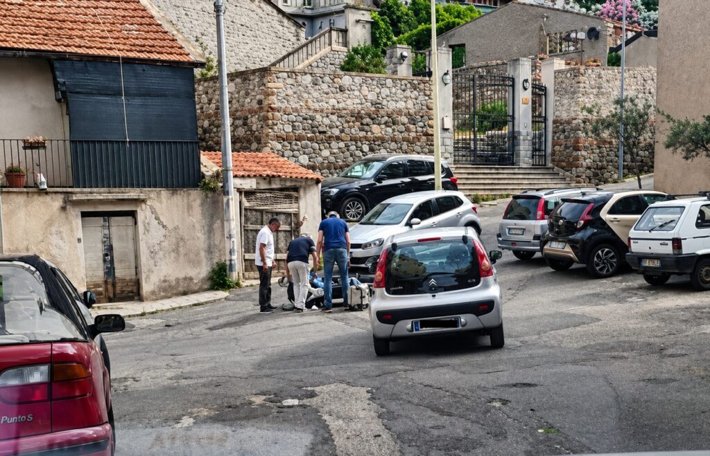 incidente in centro a reggio calabria
