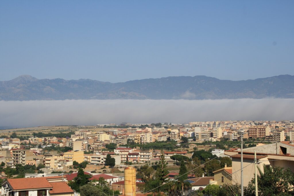 lupa di mare nebbia reggio calabria 5 giugno 2026