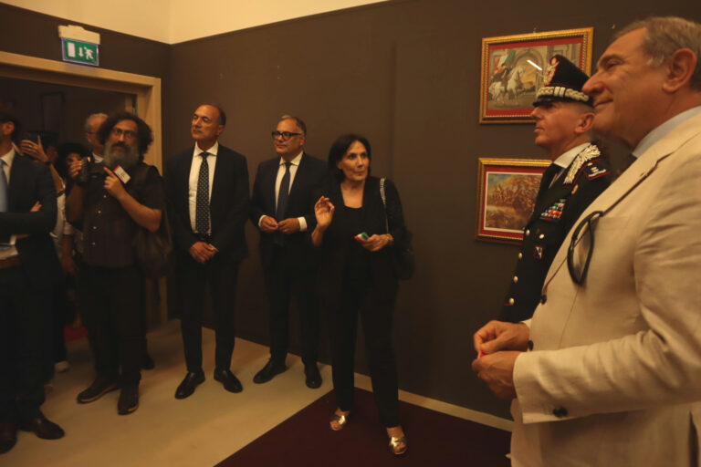 mostra eroi quotidiani