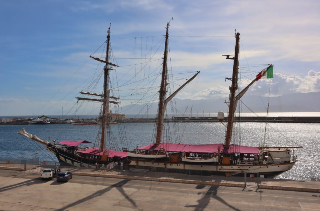 nave palinuro
