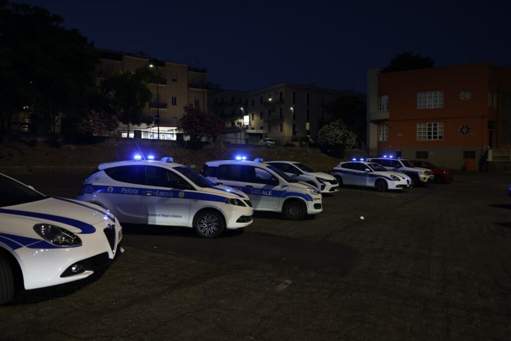 opeerazione piazza pulita sindaco cannizzaro reggio calabria