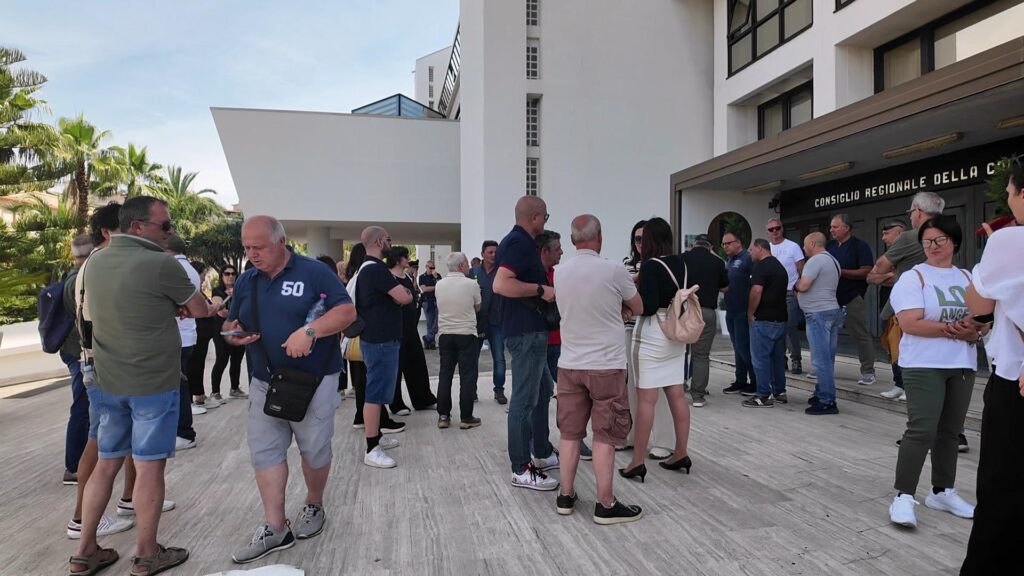 protesta TIS Reggio Calabria