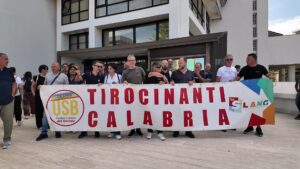 protesta TIS Reggio Calabria