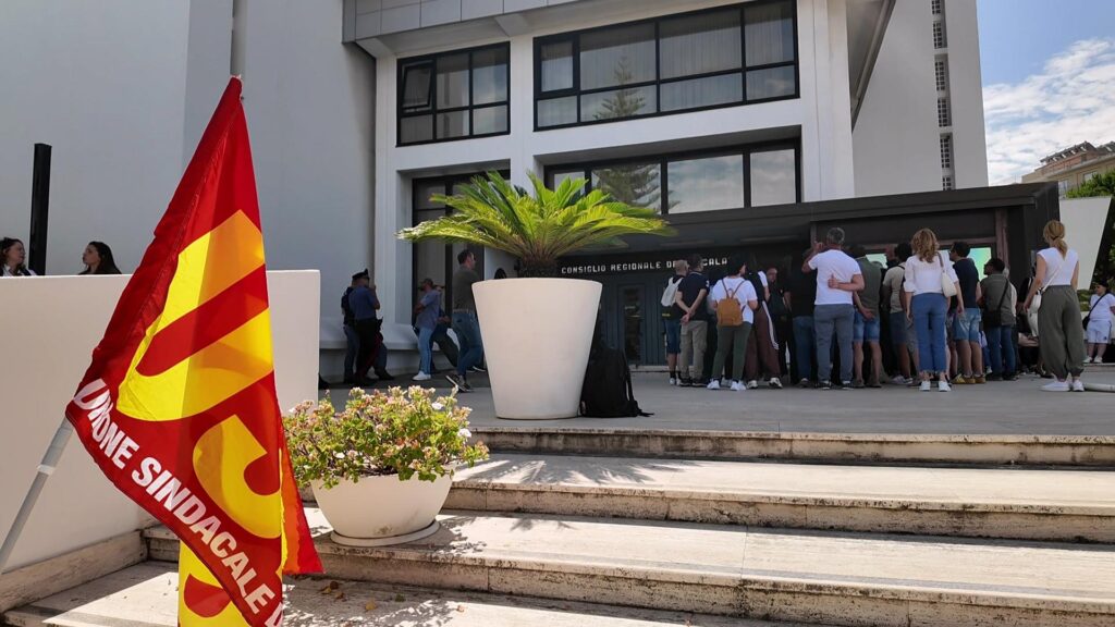 protesta TIS Reggio Calabria
