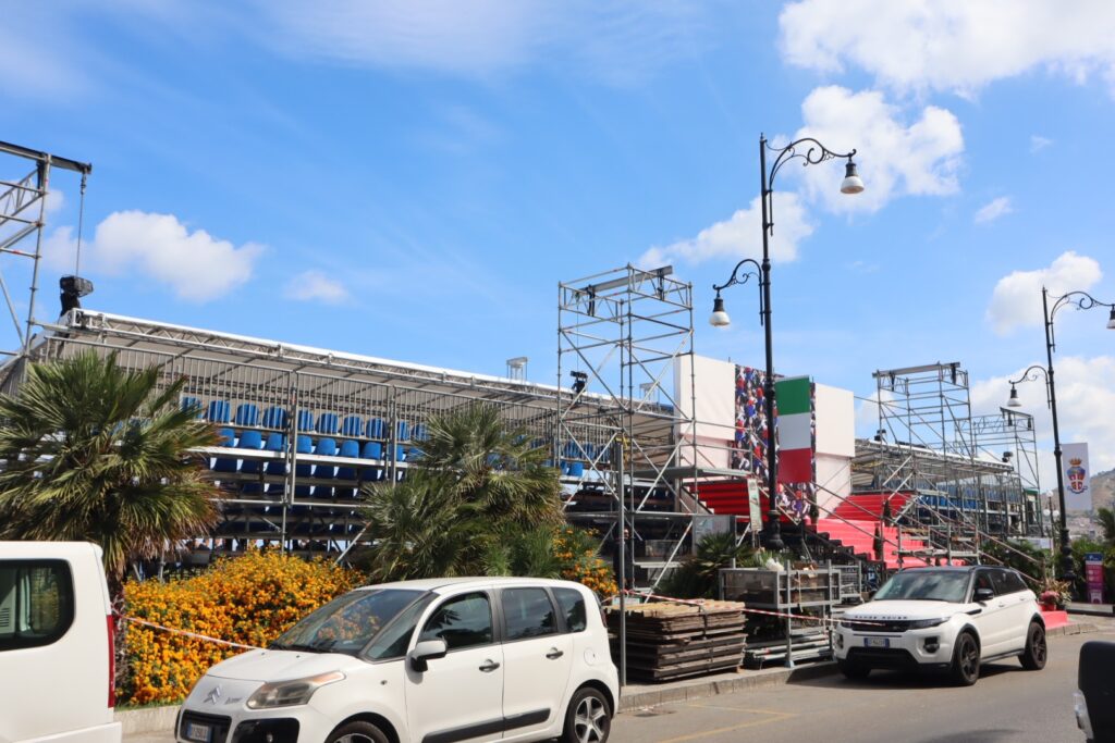 reggio calabria palco festa dei carabinieri