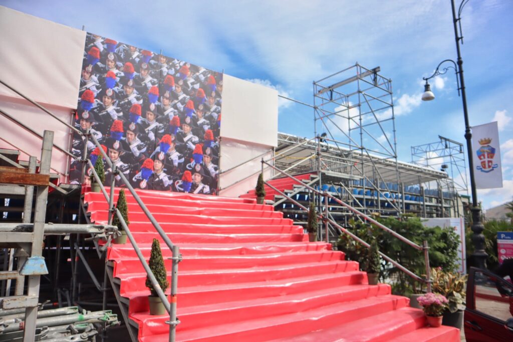 reggio calabria palco festa dei carabinieri