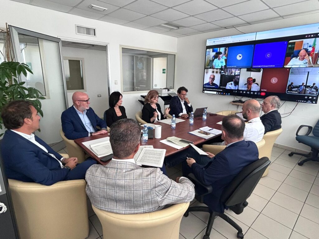 riunione per approvazione porti calabresi