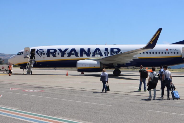 ryanair aeroporto di reggio calabria (2)