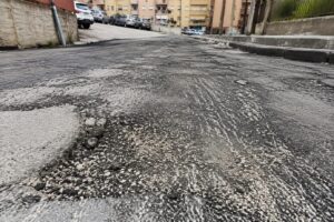 strada distrutta