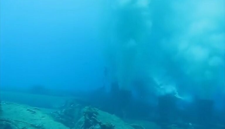 Messina, la denuncia di Gioveni (FdI): “scempio ambientale, fognatura riversata in mare a Contesse” | VIDEO