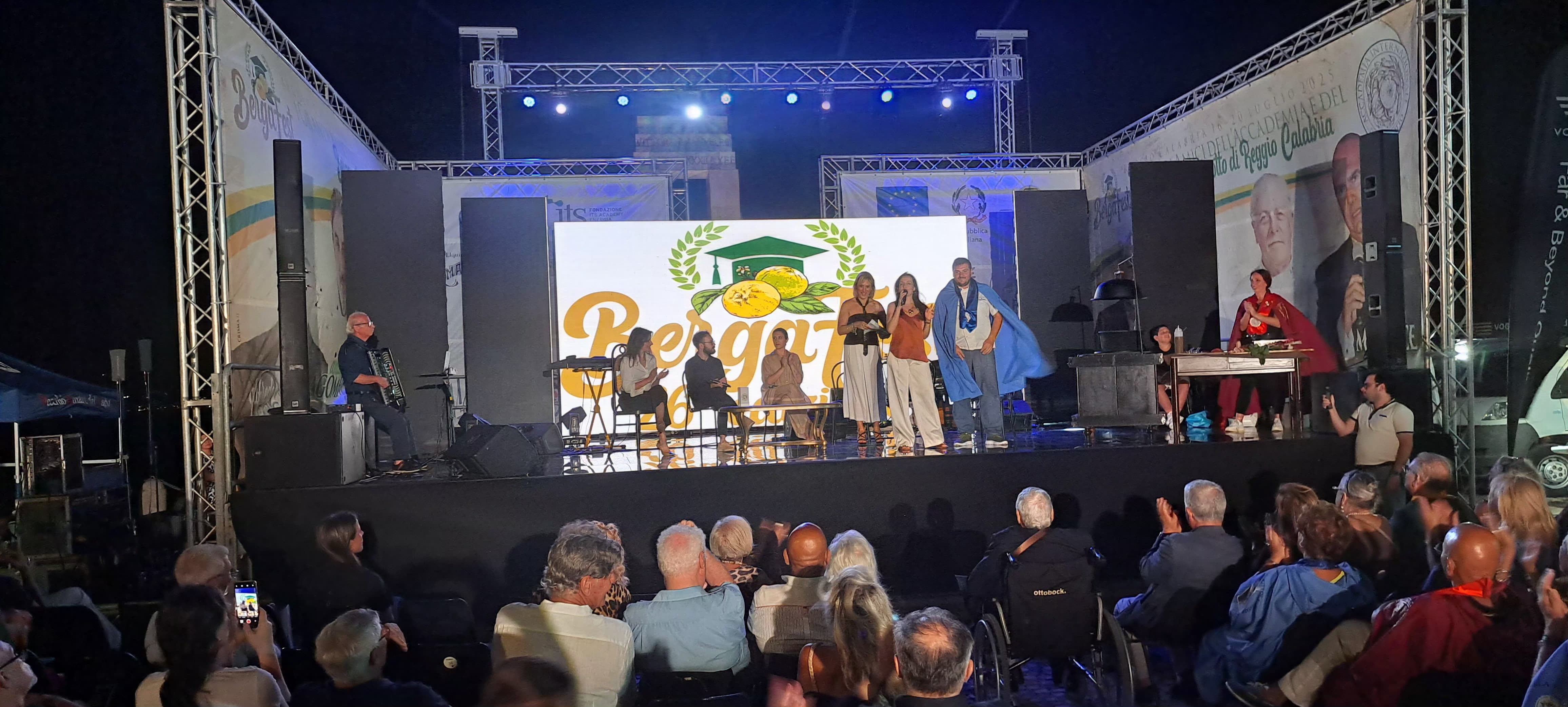 Reggio Calabria, ancora tanti applausi per il BergaFest! Scienza, cultura e non 