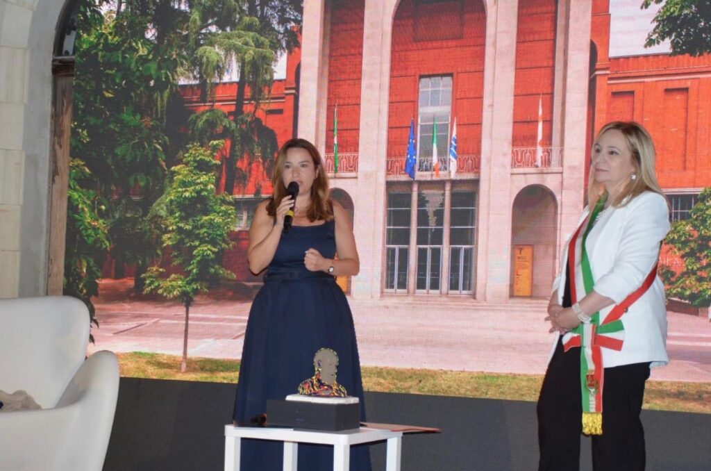 Carla Morogallo Direttrice Triennale Milano Sindaco Simona Scarcella