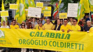 Coldiretti Sit-in Olio prefettura di Cosenza