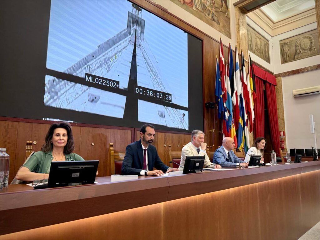 Conferenza Mira Messina