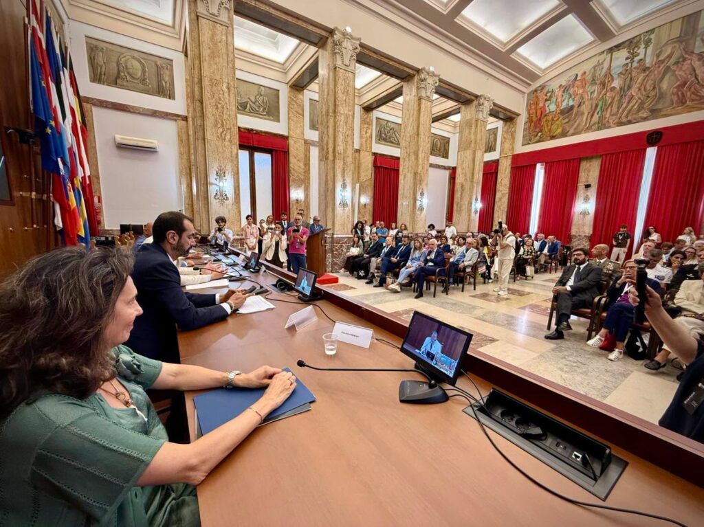 Conferenza Mira Messina