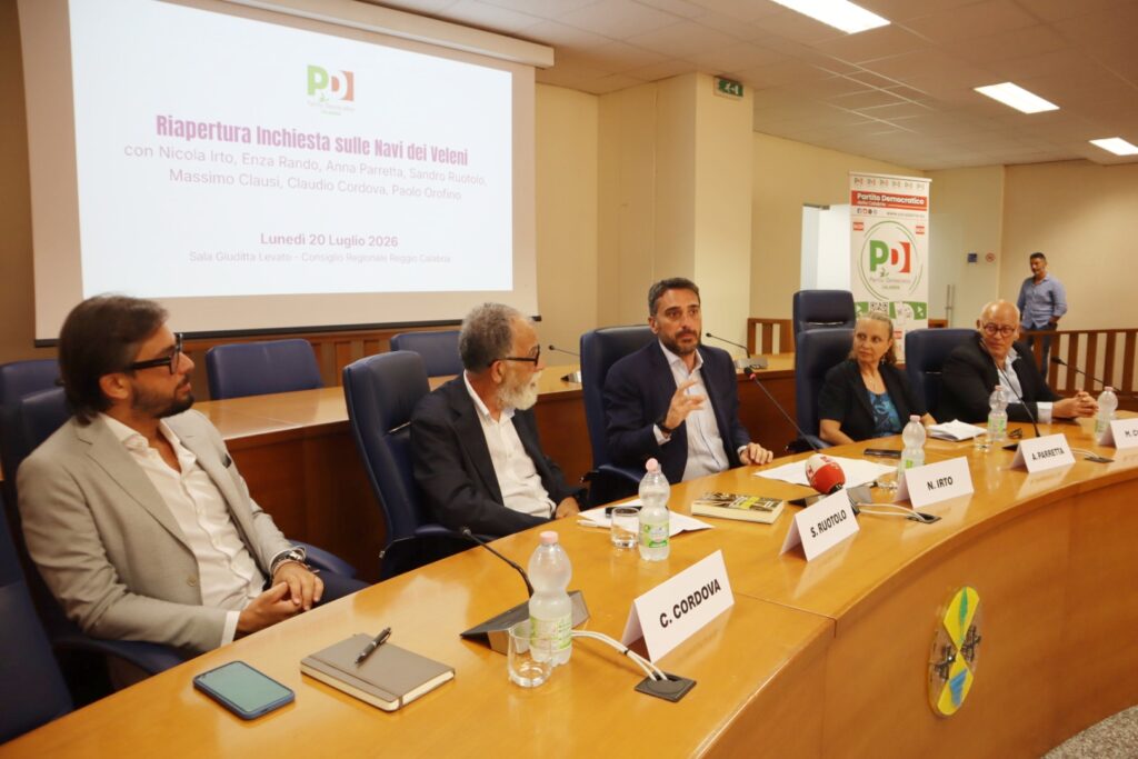 Conferenza riapertura indagini Navi dei veleni