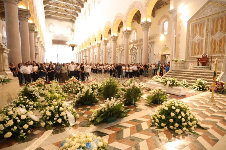 Funerali Giulia Scimone Messina