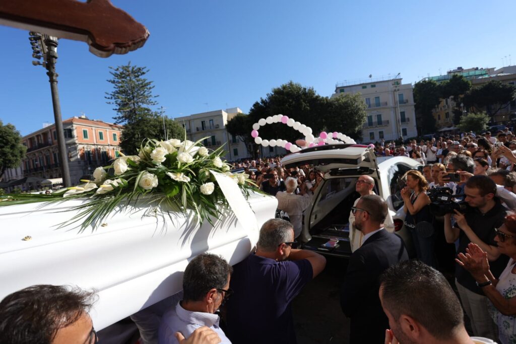 Funerali Giulia Scimone Messina