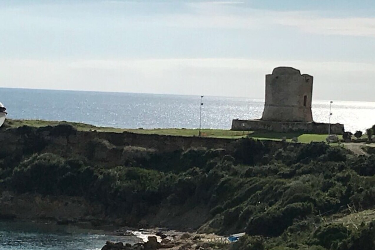 Torre-Vecchia-di-Isola-Capo-Rizzuto (2)