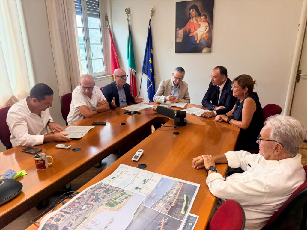 accordo autorità portuale dello stretto