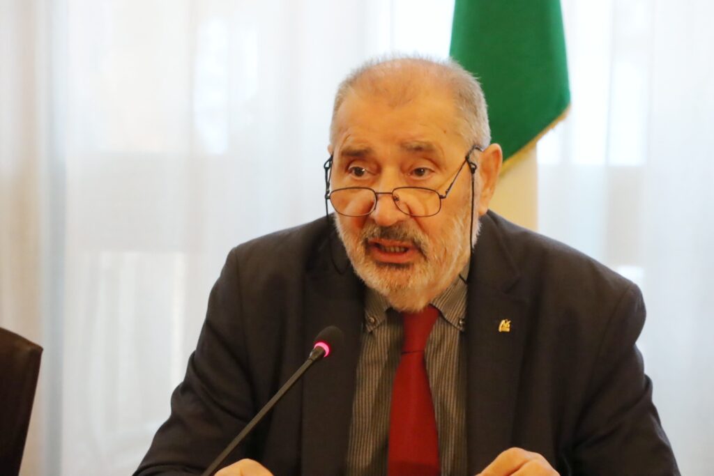 commissione d'inchiesta sulle condizioni di lavoro in italia