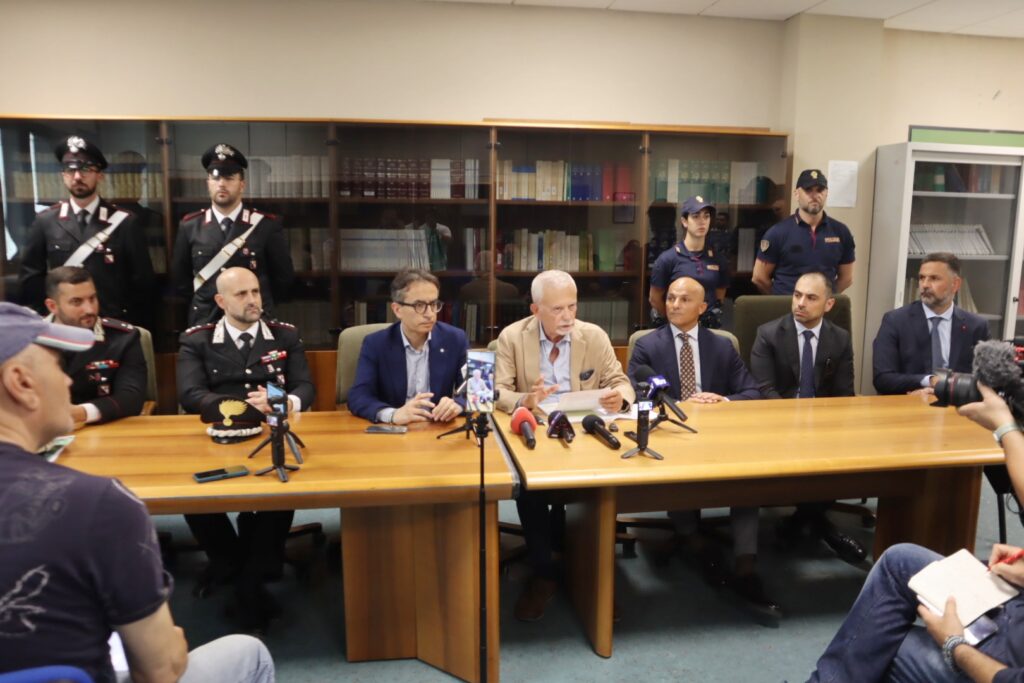 conferenza stampa arresti reggio calabria 14 luglio 2026