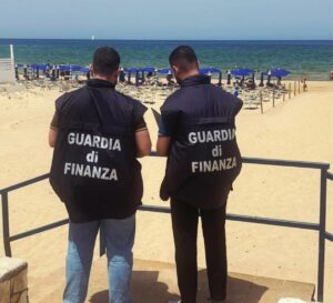controlli gdf spiaggia