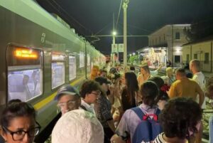 disagi passeggeri treni