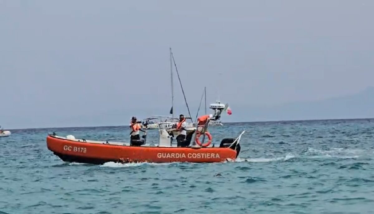 esercitazione guardia costiera calabria