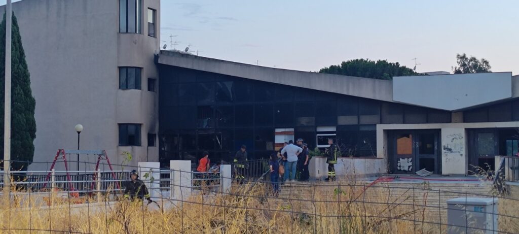 incendio girasole reggio calabria