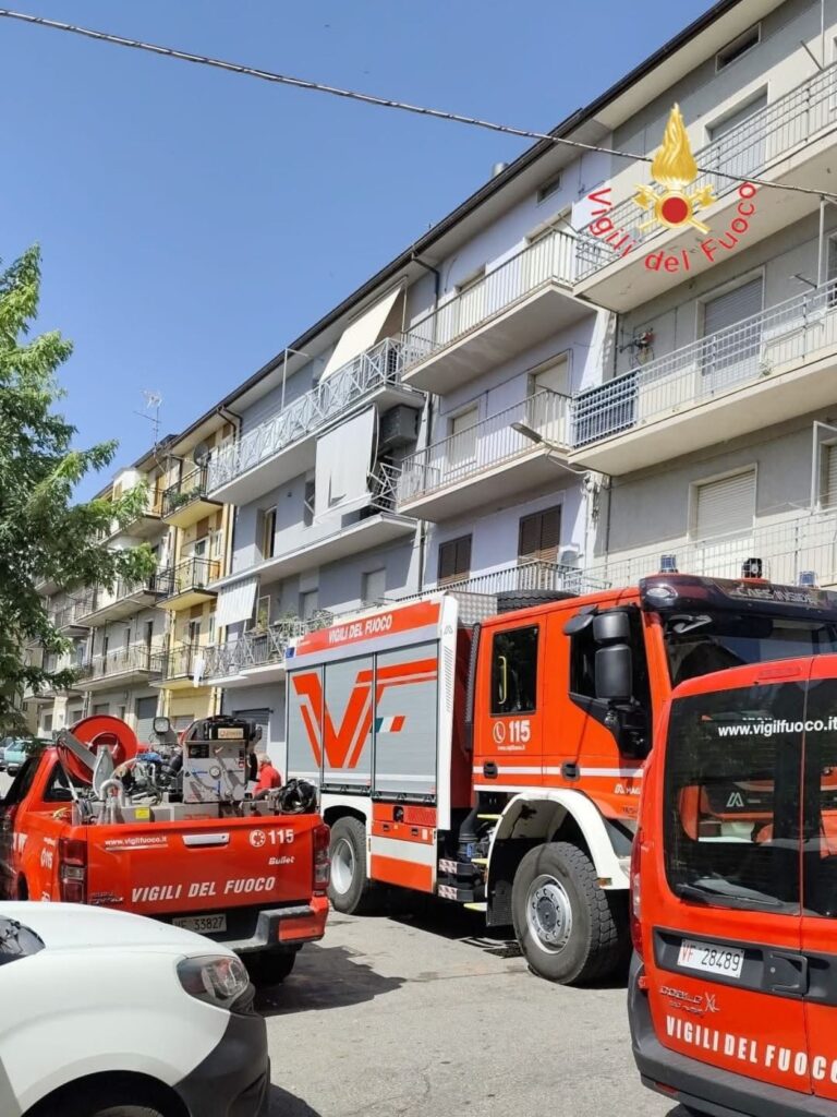 incendio san giovanni in fiore
