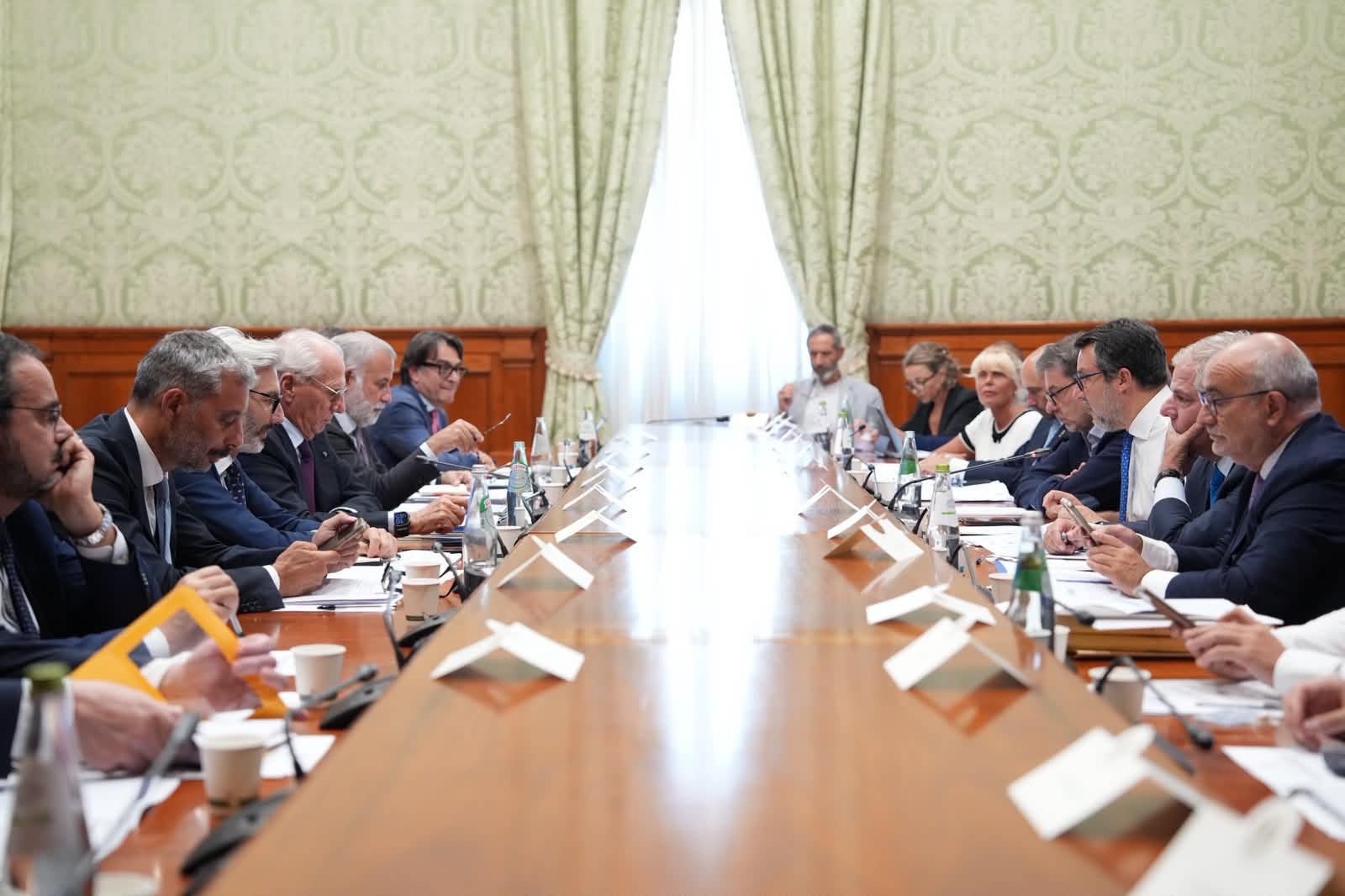 ponte stretto riunione palazzo chigi