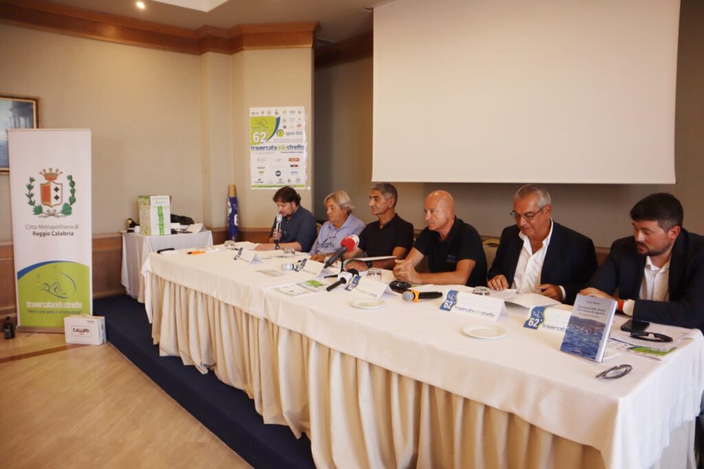 presentazione traversata dello stretto