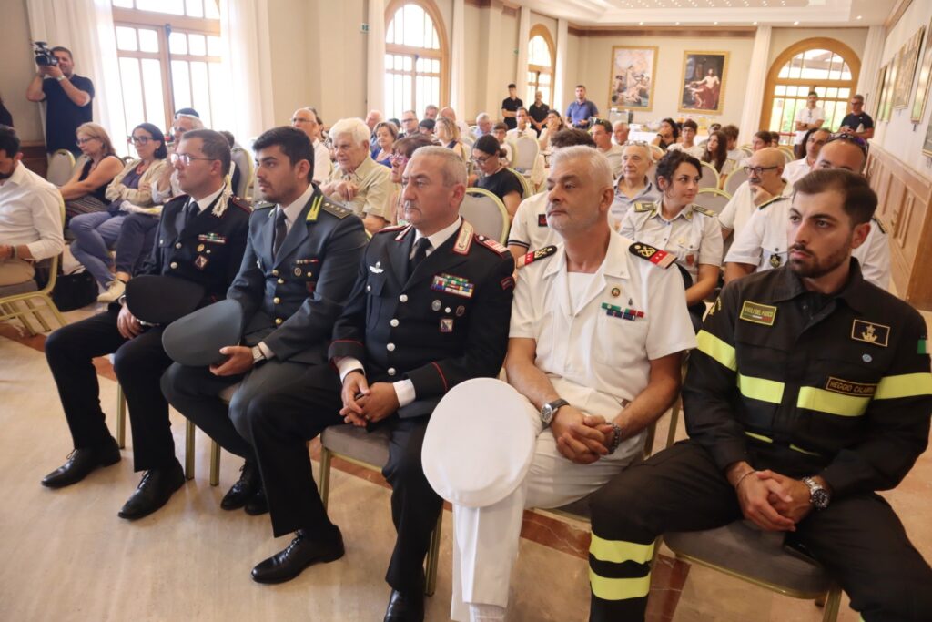 presentazione traversata dello stretto
