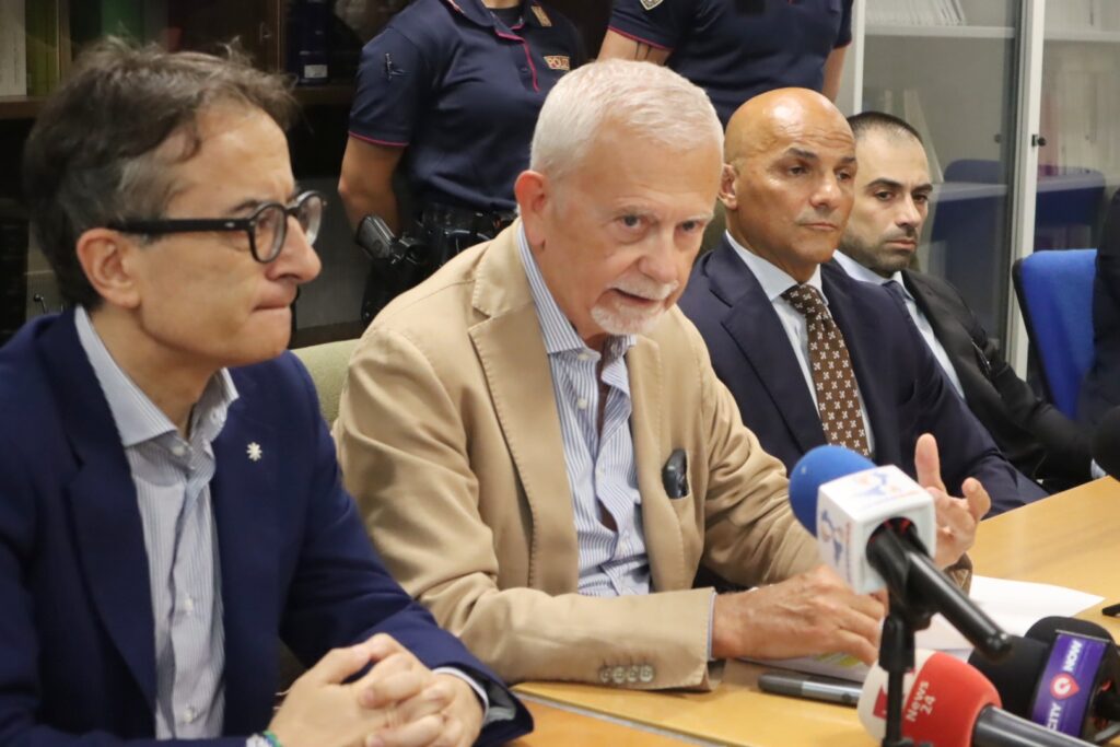 procuratore reggio calabria Giuseppe Borrelli