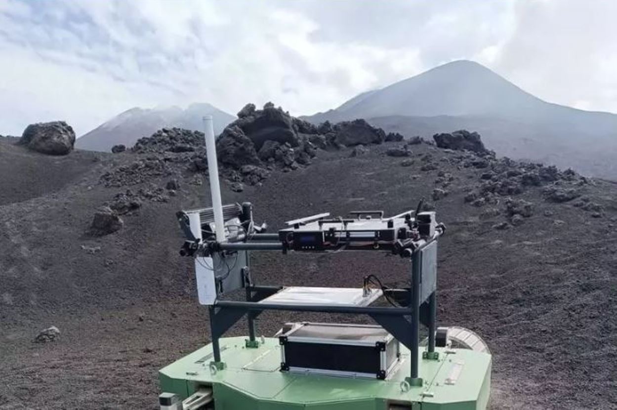 robot Rover Etna