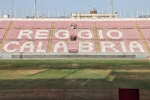 stadio granillo terreno di gioco