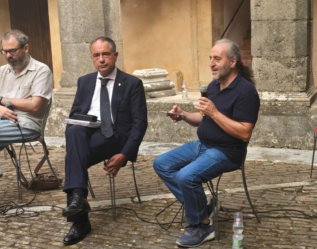 Chiostro dei domenicani ad Altomonte