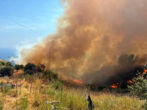 Incendio taormina