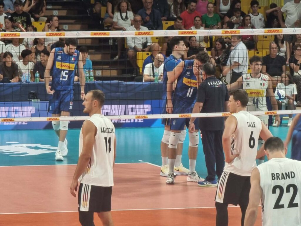 Italia-Germania maschile di volley al PalaCalafiore