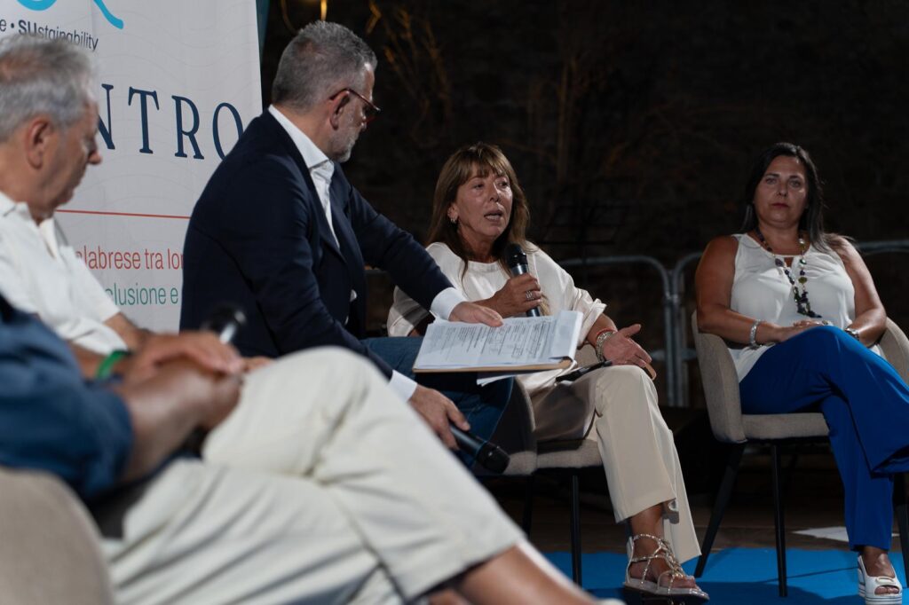 MAREDENTRO-REGGIOC-060826 (2) (1)