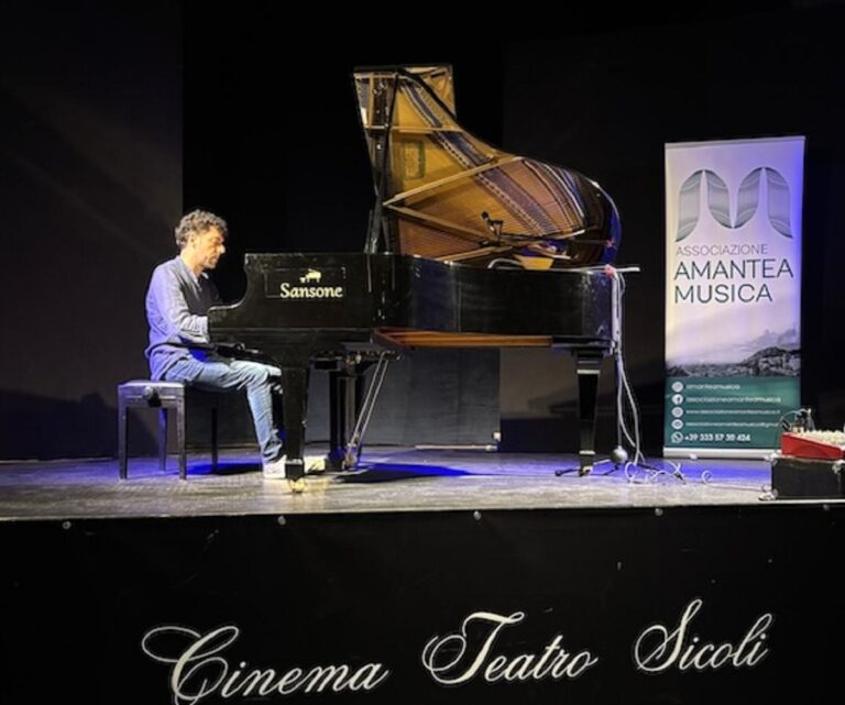 Calabria, l’Associazione Amantea Musica ha presentato la Stagione Concertistica dell’Amantea Jazz Festival