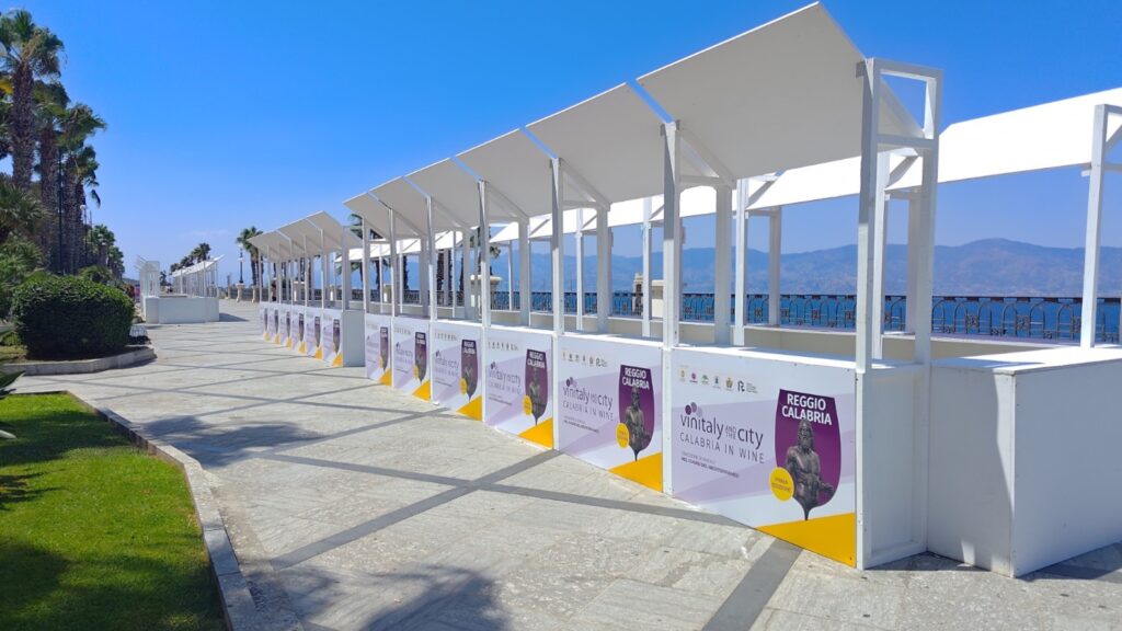 Montaggio Stand Vinitaly and the City Reggio Calabria