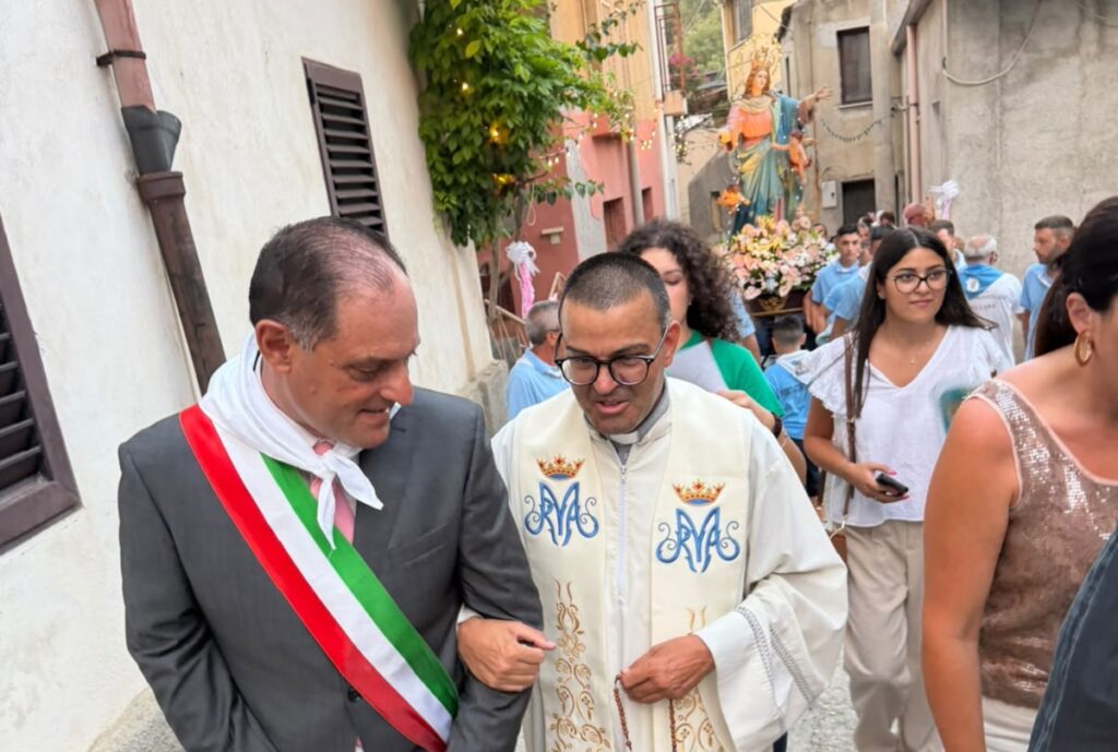 Processione Maria Assunta in Cielo 15 agosto Montebello Ionico