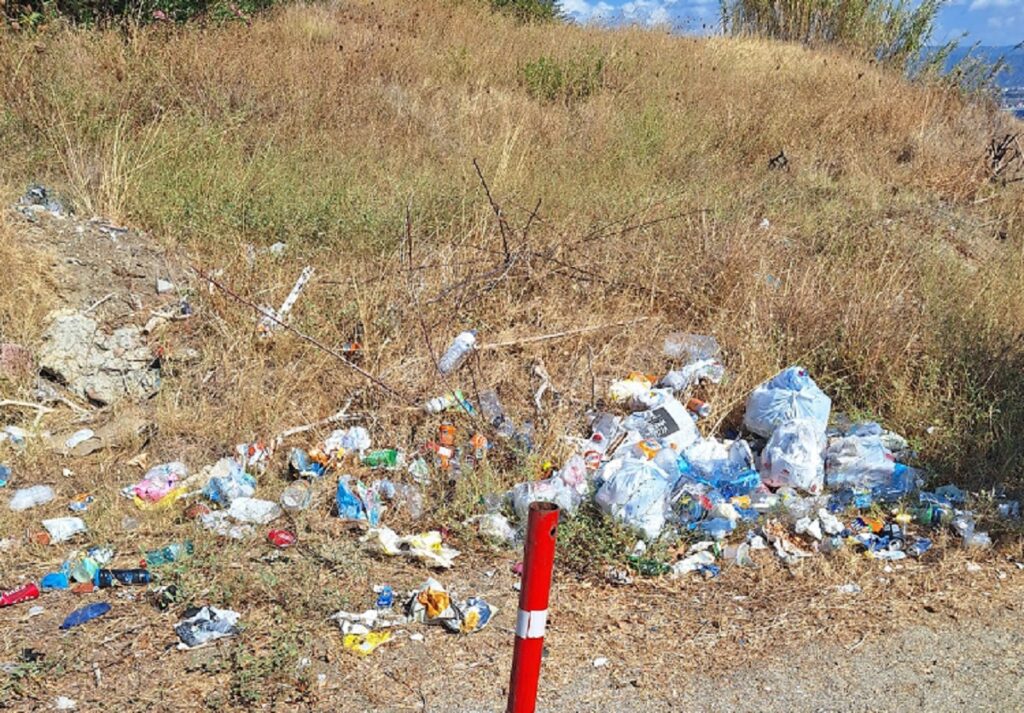 Rifiuti sotto ex autodromo Sant'Agata Messina