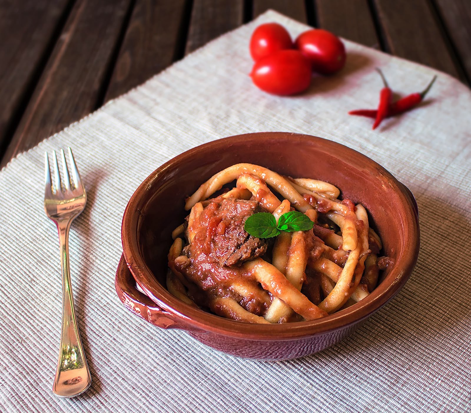Sagra maccheroni con la carne di capra a Condofuri (1)