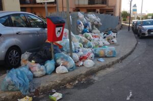 Spazzatura Santa Caterina