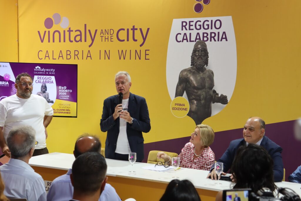 Talk ministro Calderone Vinitaly