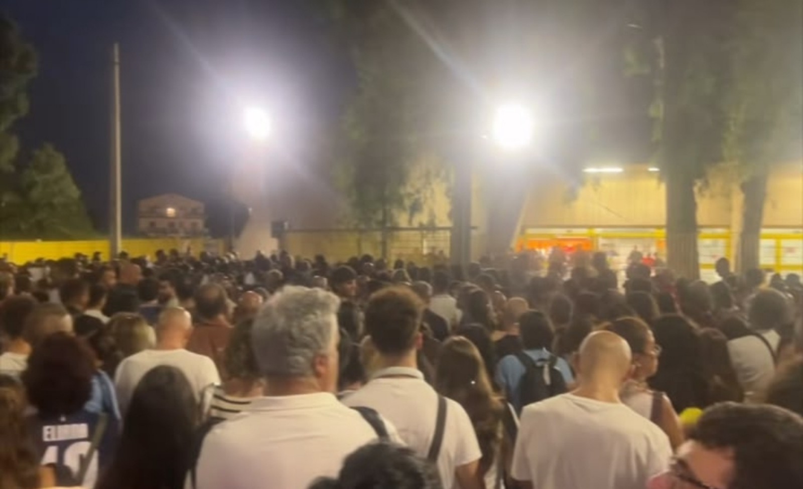 Tifosi caos PalaCalafiore